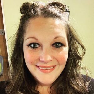 Meet your Posher, Jena